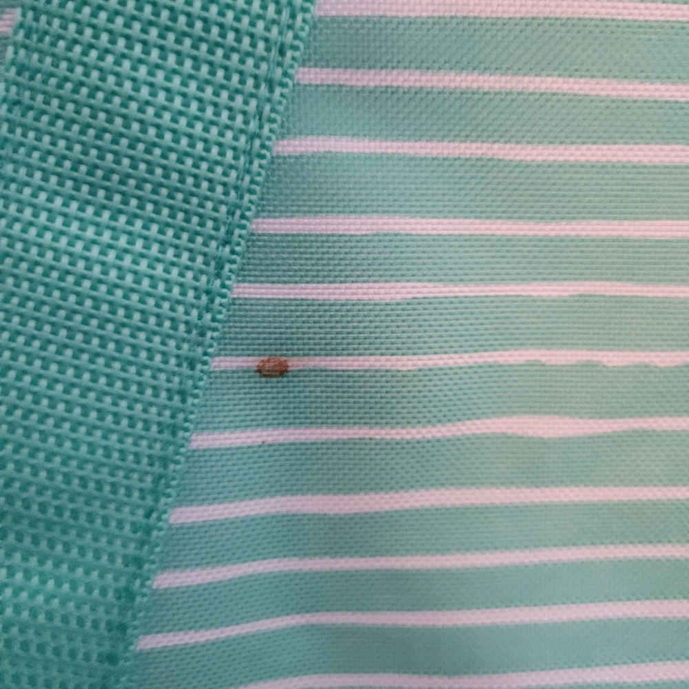 Thirty-one Round Utility Tote - Miami Stripe - Picture 5 of 5
